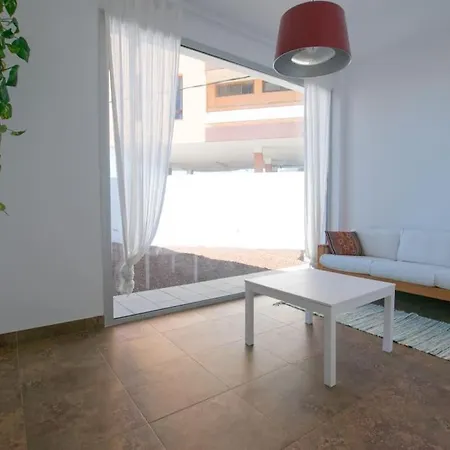 Apartment Peaceful Modern